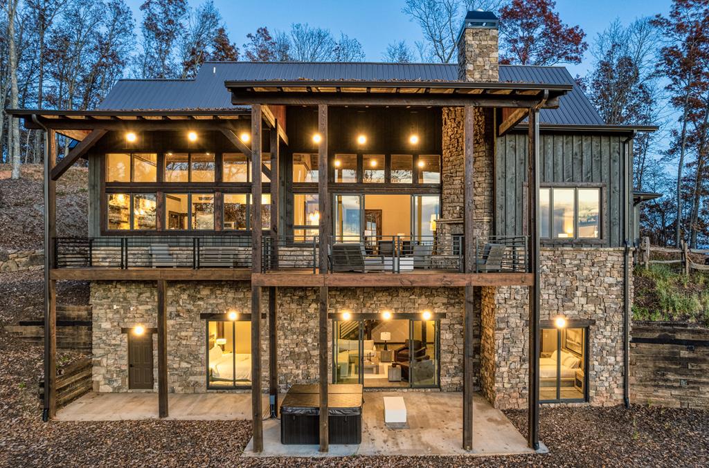 415407 Mineral Bluff 
