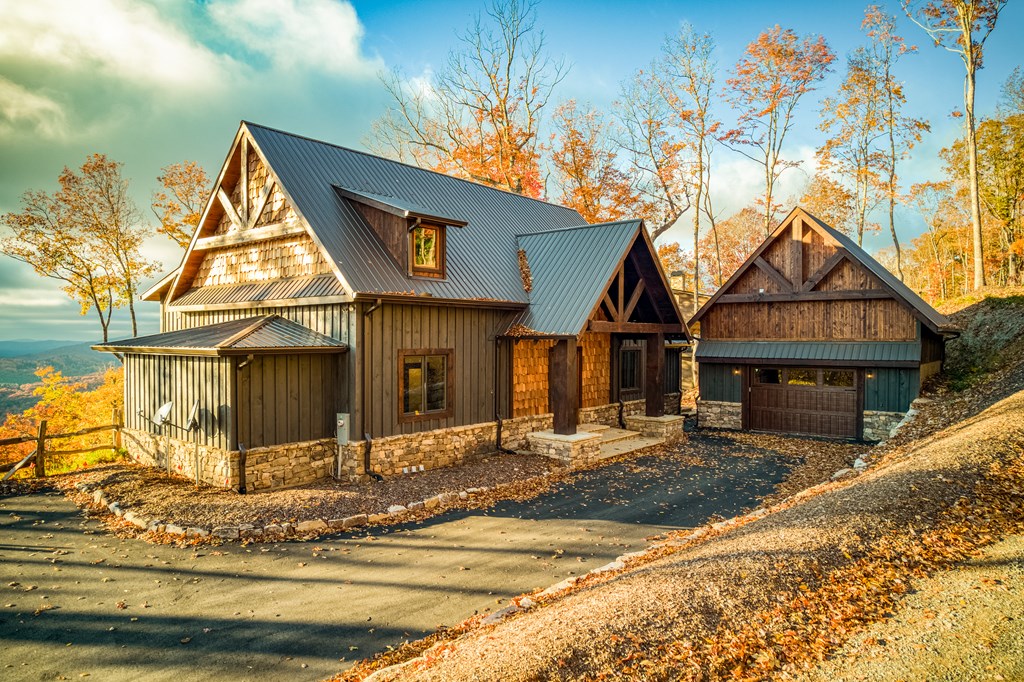 415407 Mineral Bluff Residential