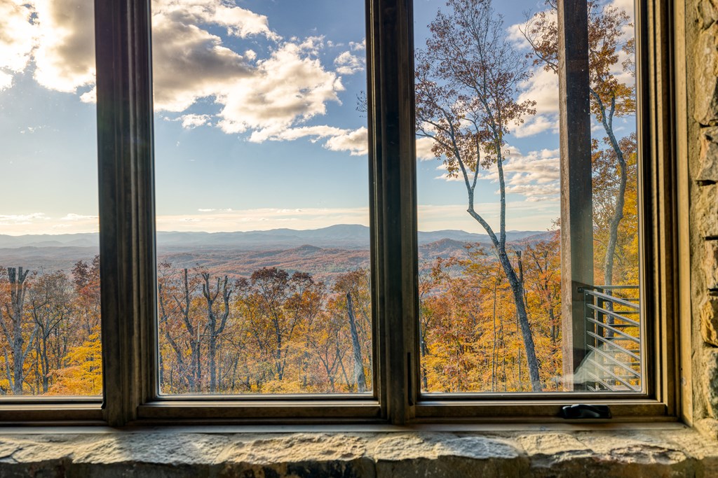 415407 Mineral Bluff Residential