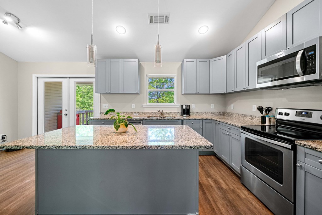 415409 Dawsonville Residential