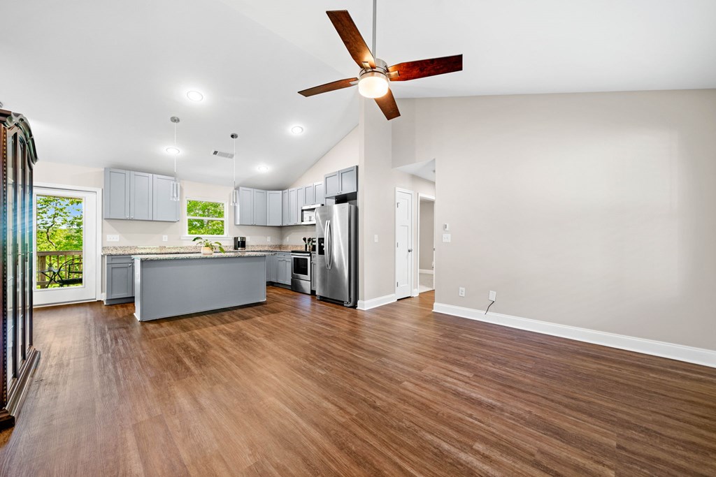 415409 Dawsonville Residential