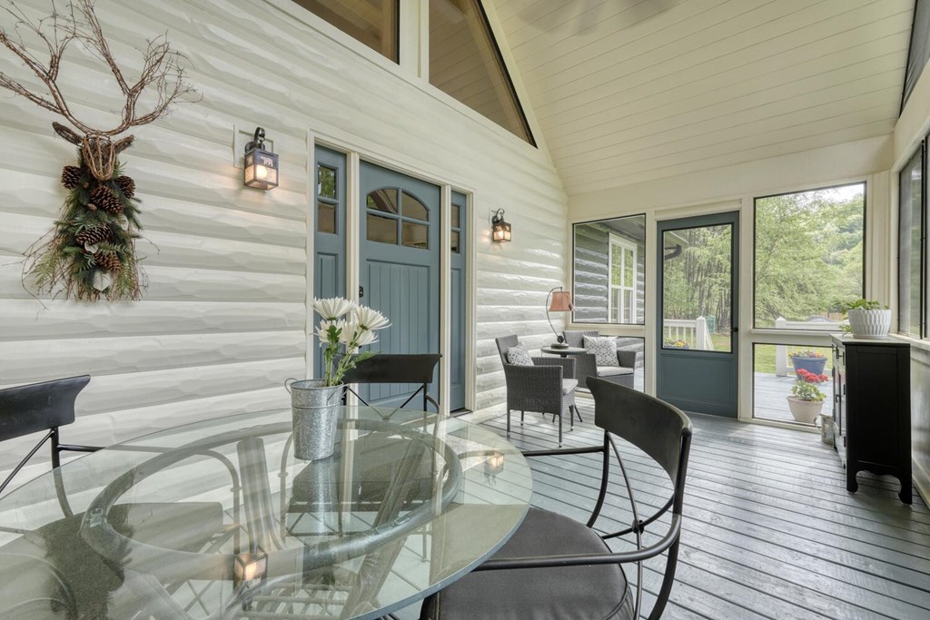 415410 Hayesville Residential