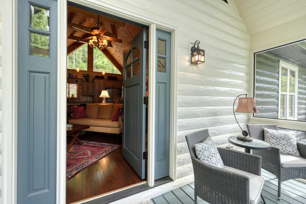 415410 Hayesville Residential