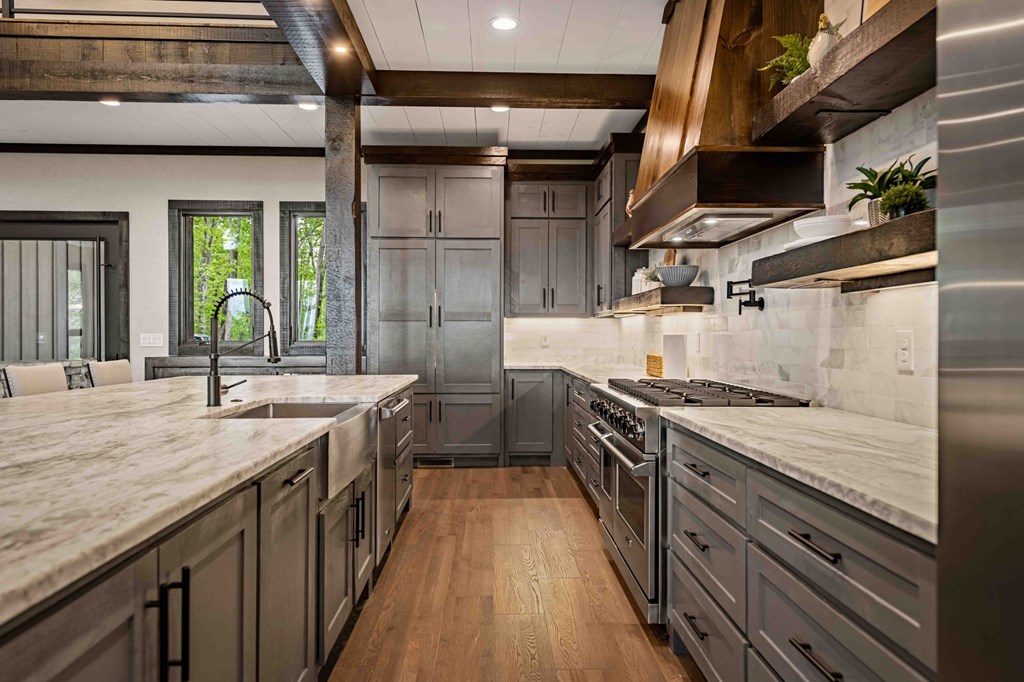 415413 Mineral Bluff Residential