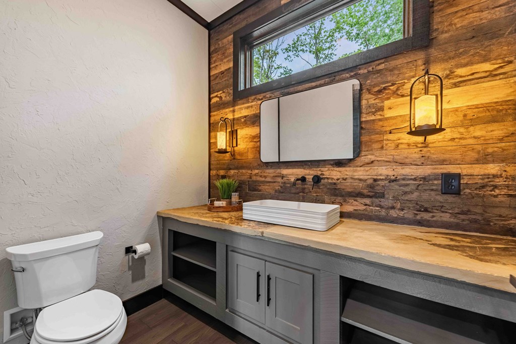 415413 Mineral Bluff Residential