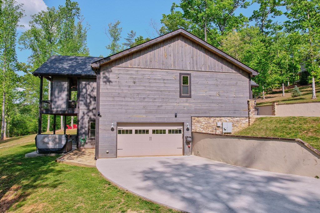 415416 Blue Ridge Residential