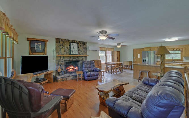 415420 Hiawassee Residential