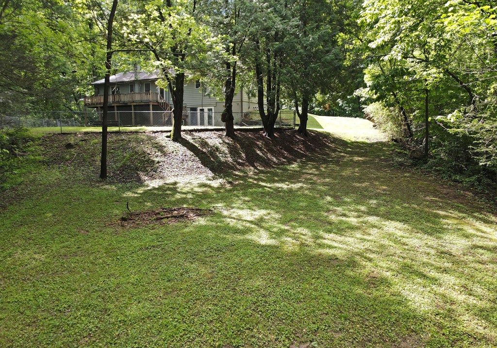 415423 East Ellijay Residential
