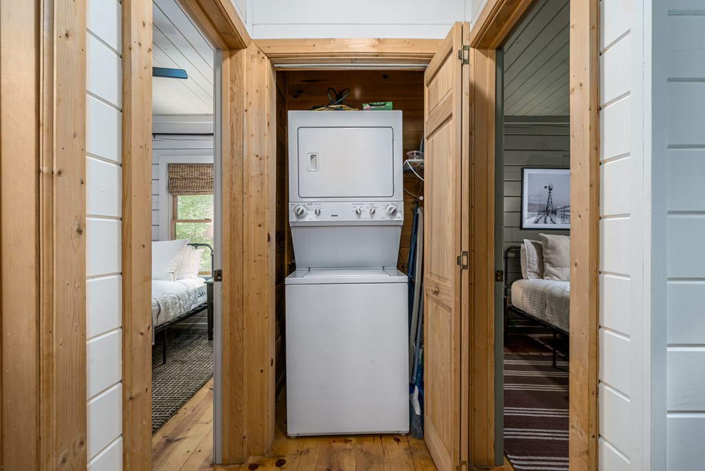415424 Blue Ridge Residential