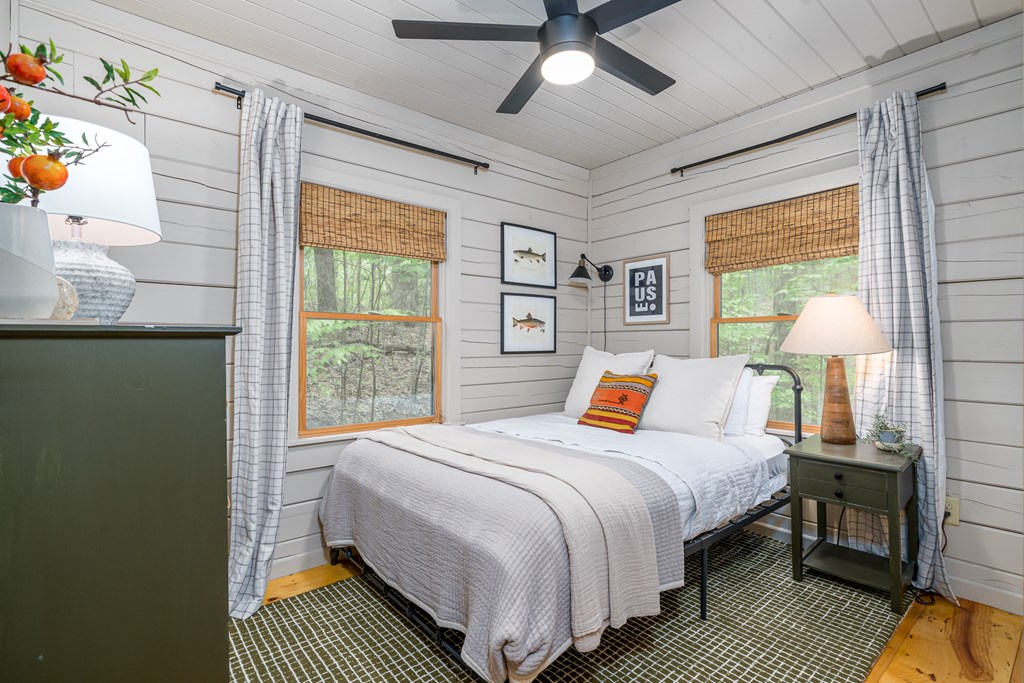 415424 Blue Ridge Residential