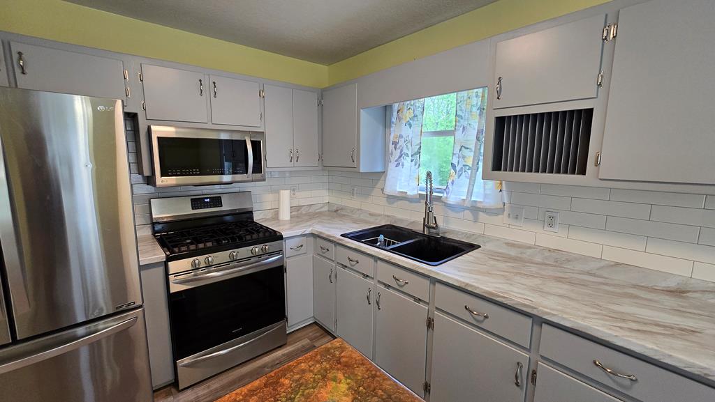 415426 Blairsville Residential