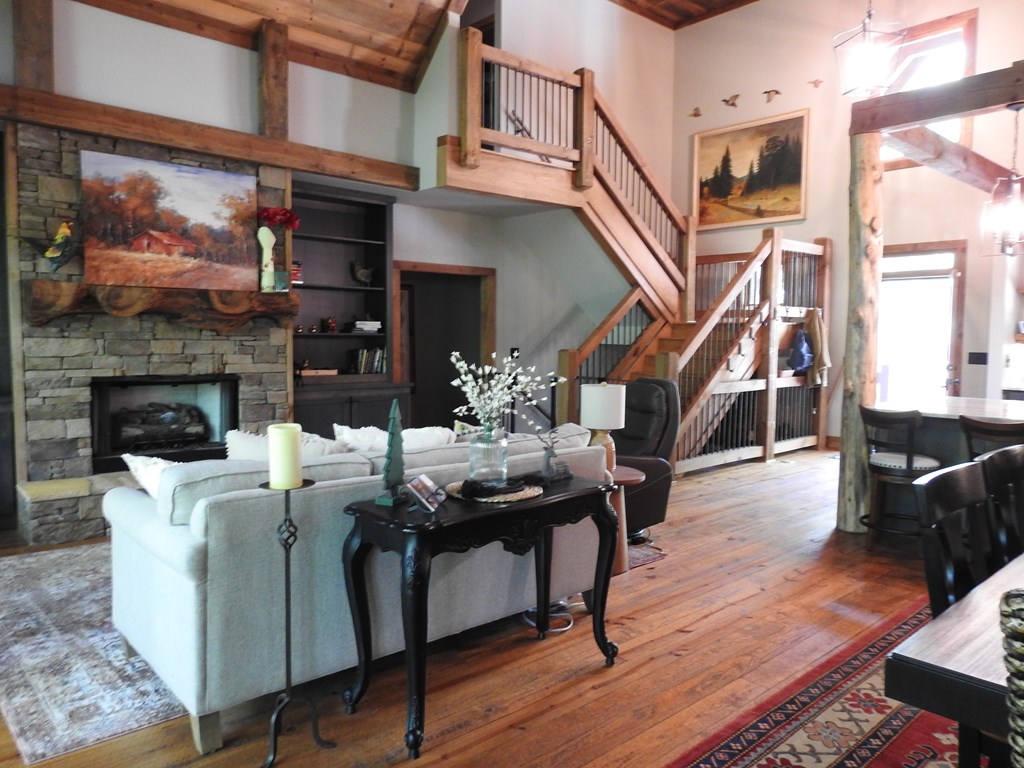 415427 Morganton Residential