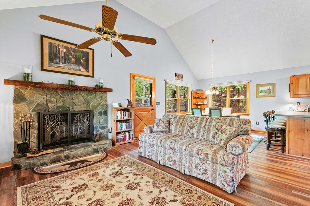 415429 Ellijay Residential