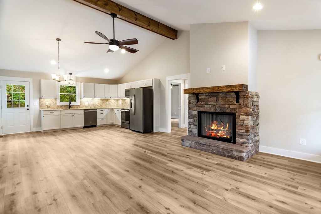 415430 Fairmont Residential