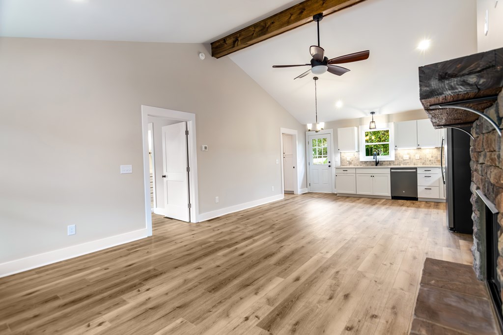 415430 Fairmont Residential