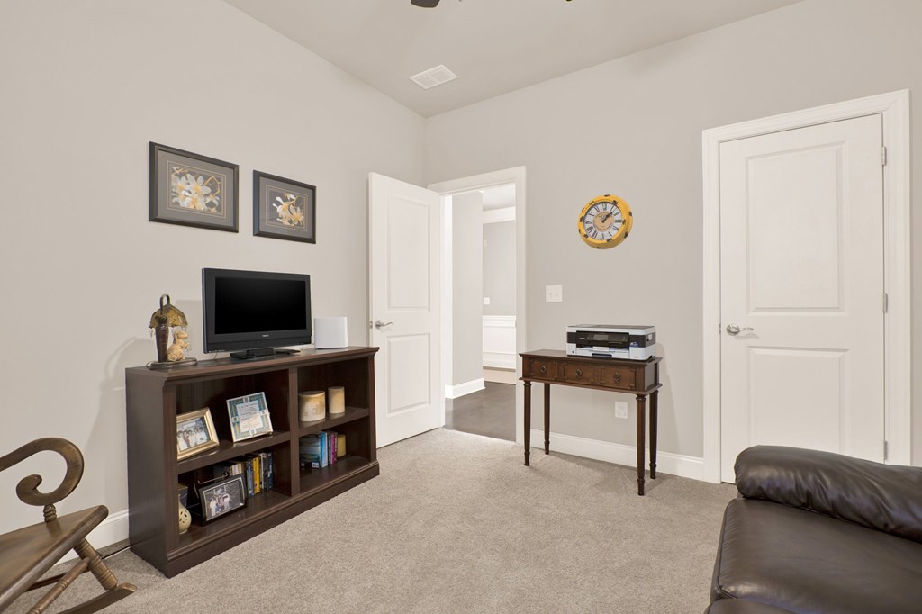 415433 Cumming Residential