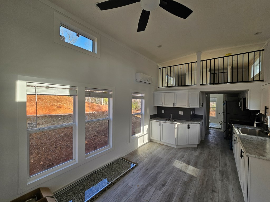415435 Murphy Residential