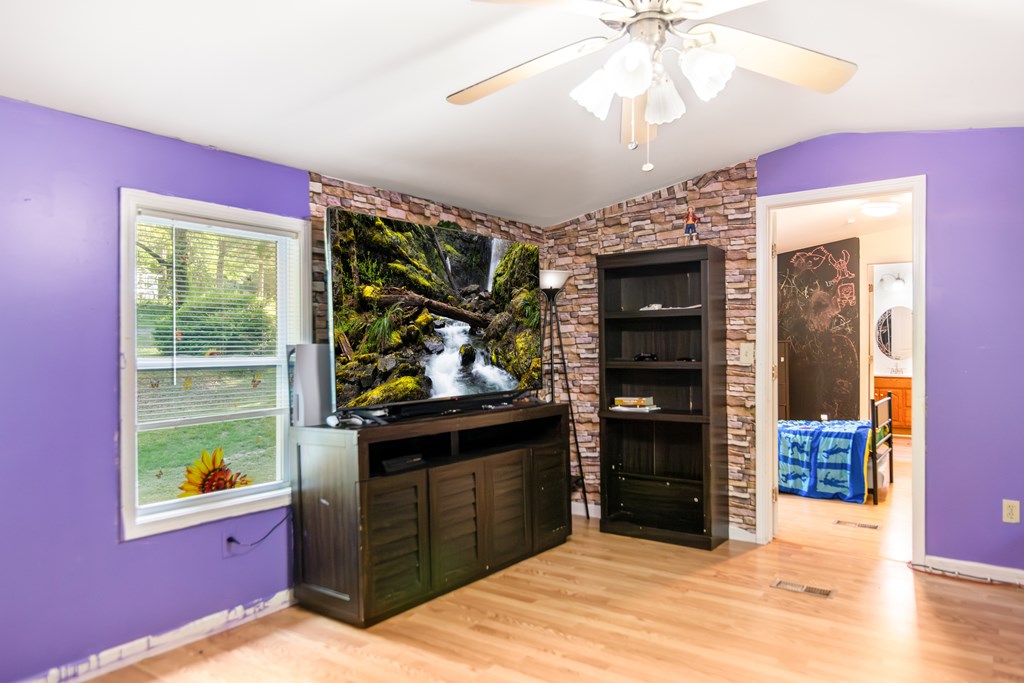 415436 Epworth Residential