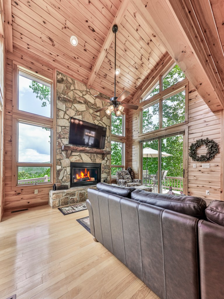 415437 Morganton Residential