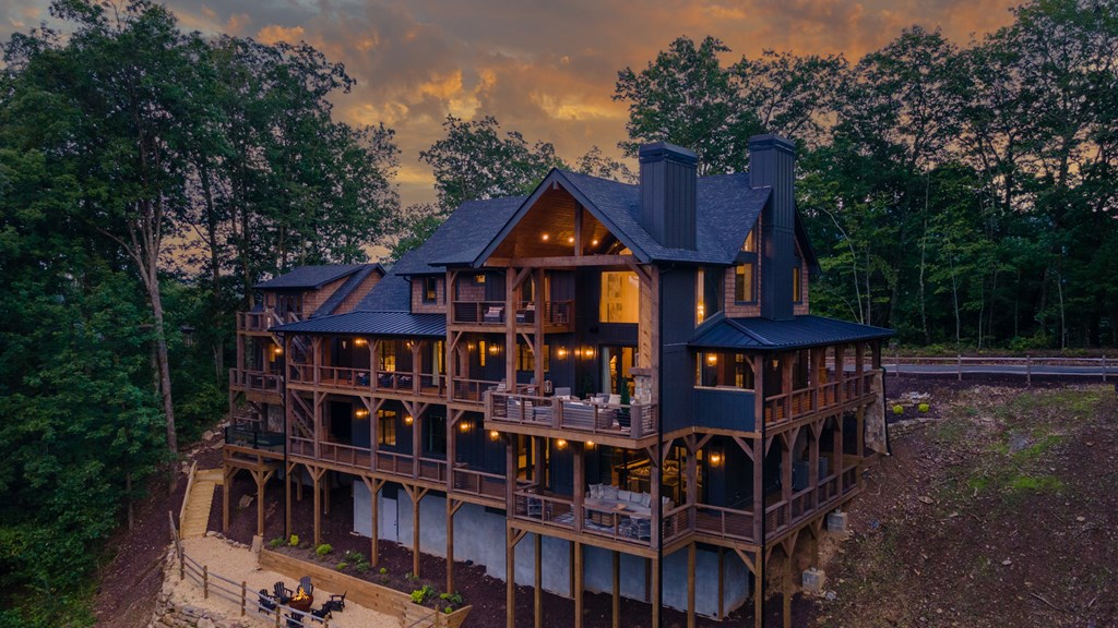 415438 Blue Ridge Residential