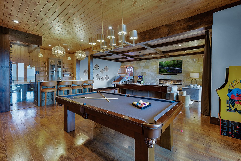 415438 Blue Ridge Residential