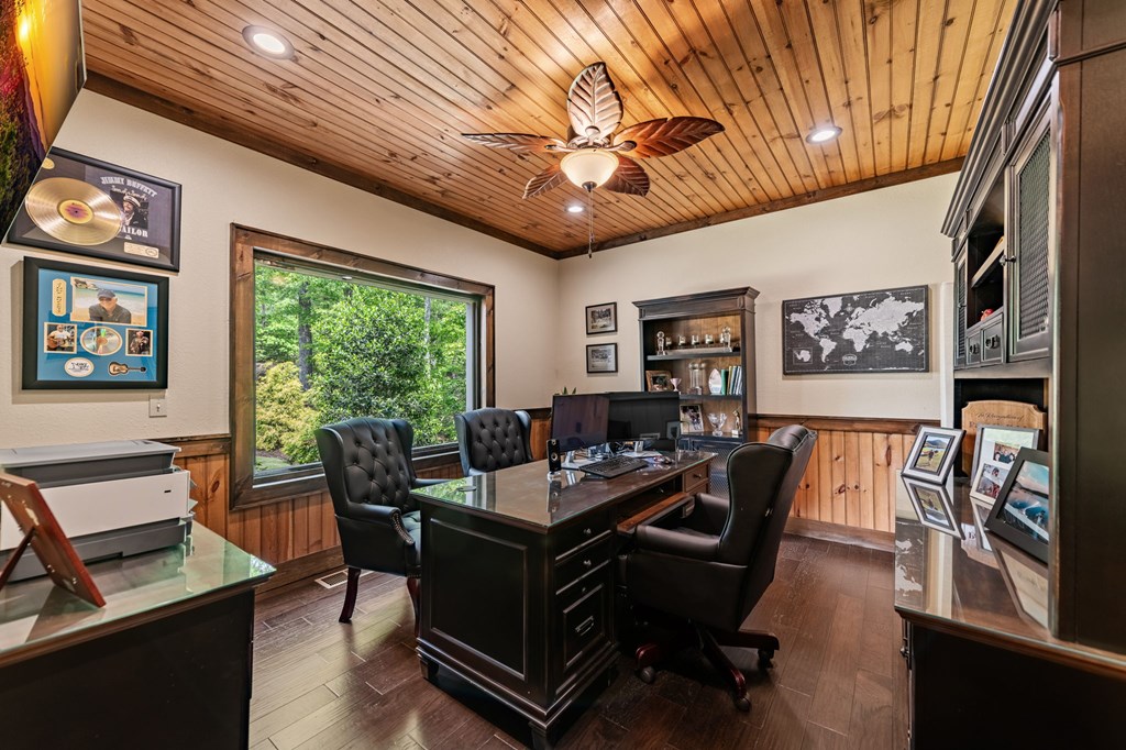 415441 Mineral Bluff Residential