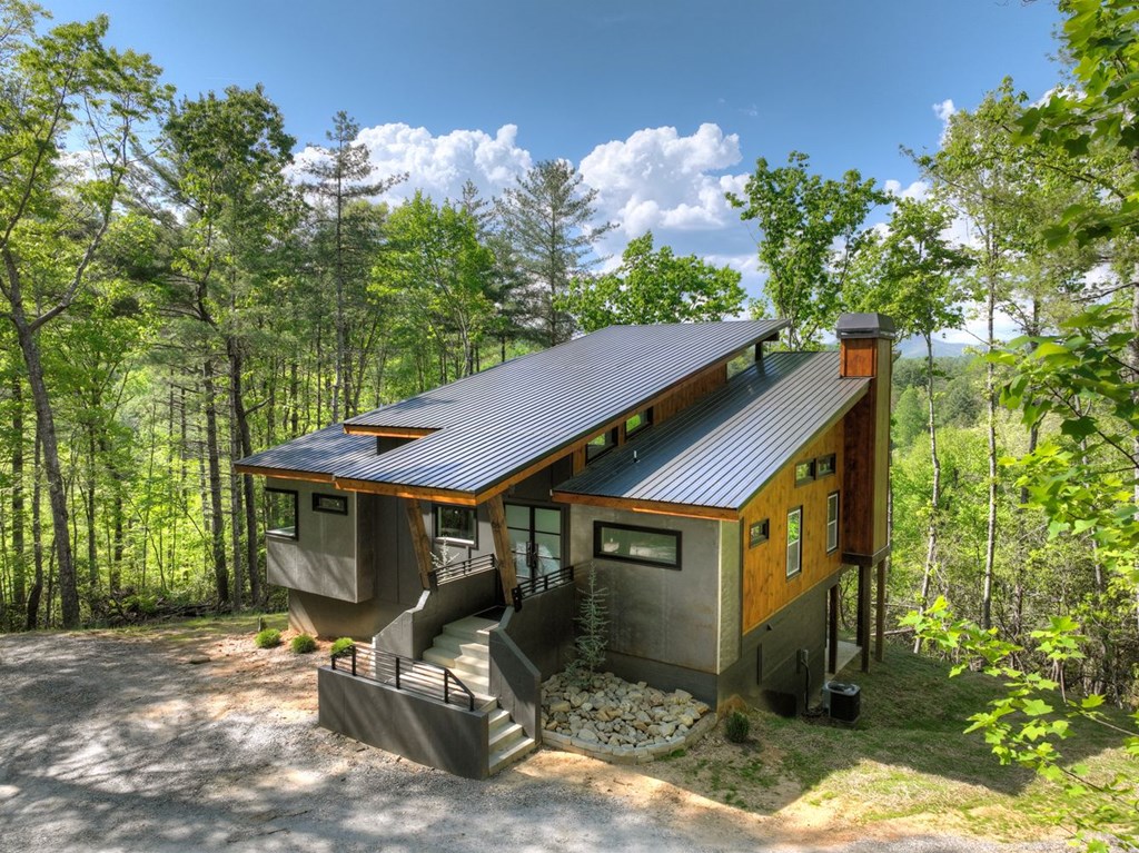 415445 Mineral Bluff Residential