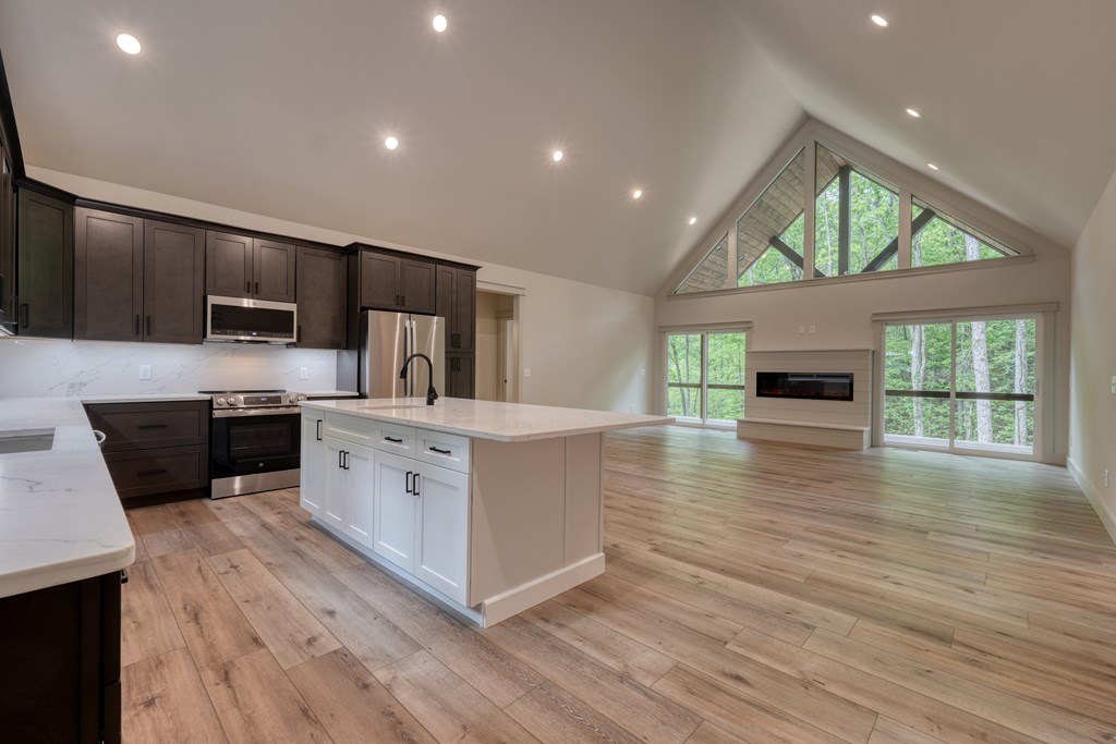 415457 Hiawassee Residential