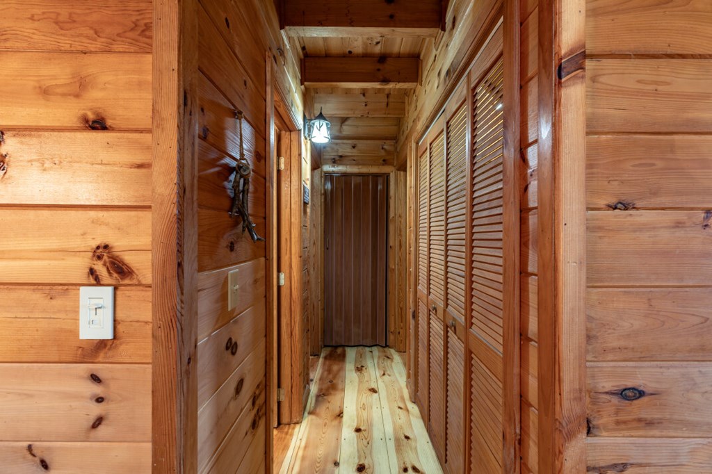 415459 Cherry Log Residential