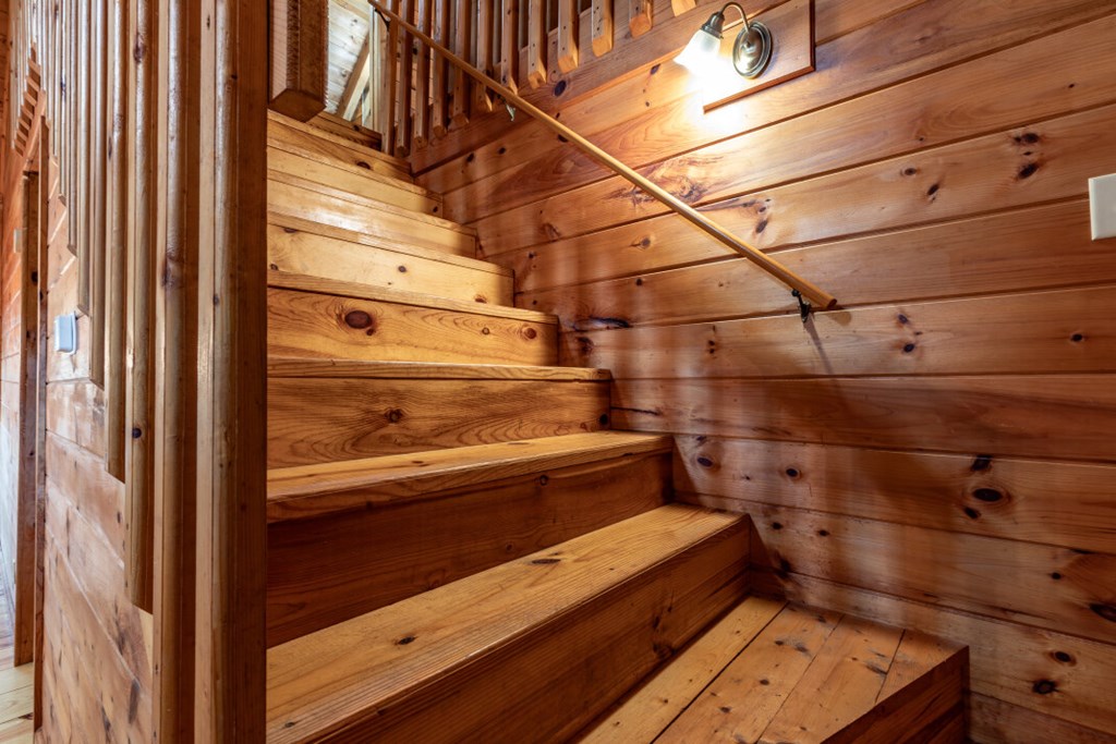 415459 Cherry Log Residential
