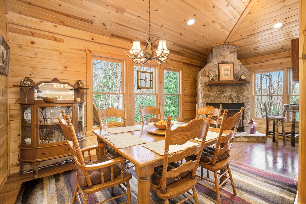 415461 Morganton Residential
