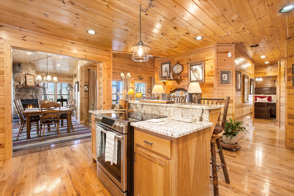 415461 Morganton Residential