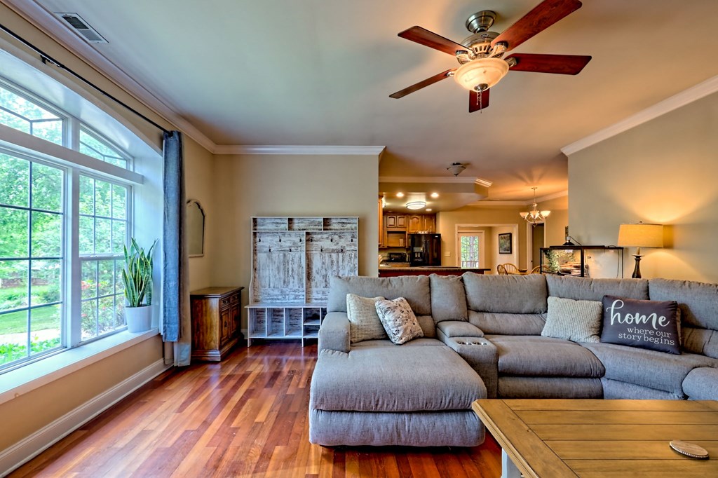 415462 Young Harris Residential