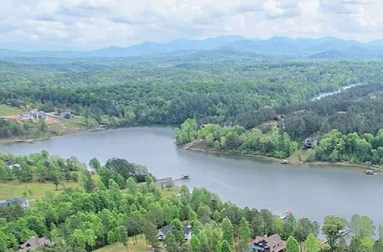 415466 Blairsville Residential