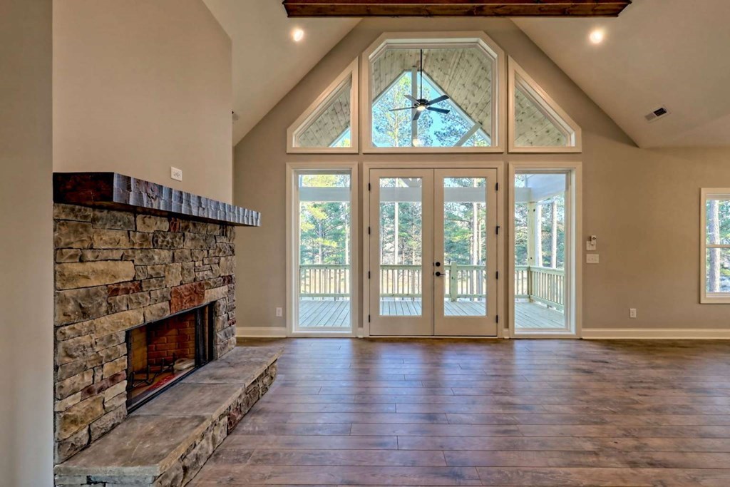 415466 Blairsville Residential