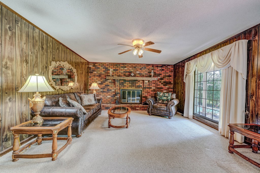 415473 Blue Ridge Residential