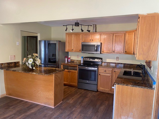 415476 Andrews Residential