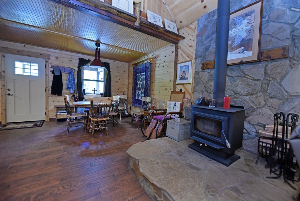 415480 Blairsville Residential