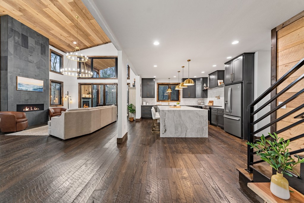 415484 McCaysville Residential