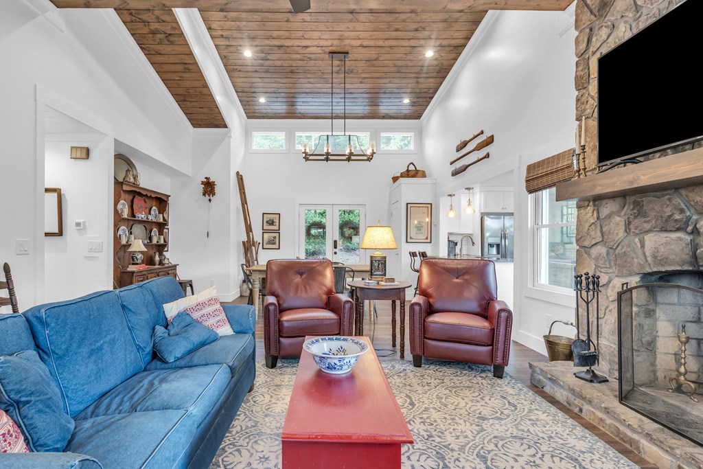 415487 Blairsville Residential