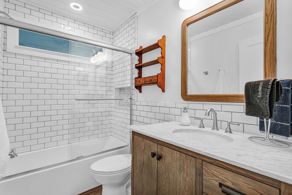 415487 Blairsville Residential