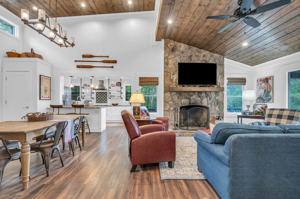 415487 Blairsville Residential