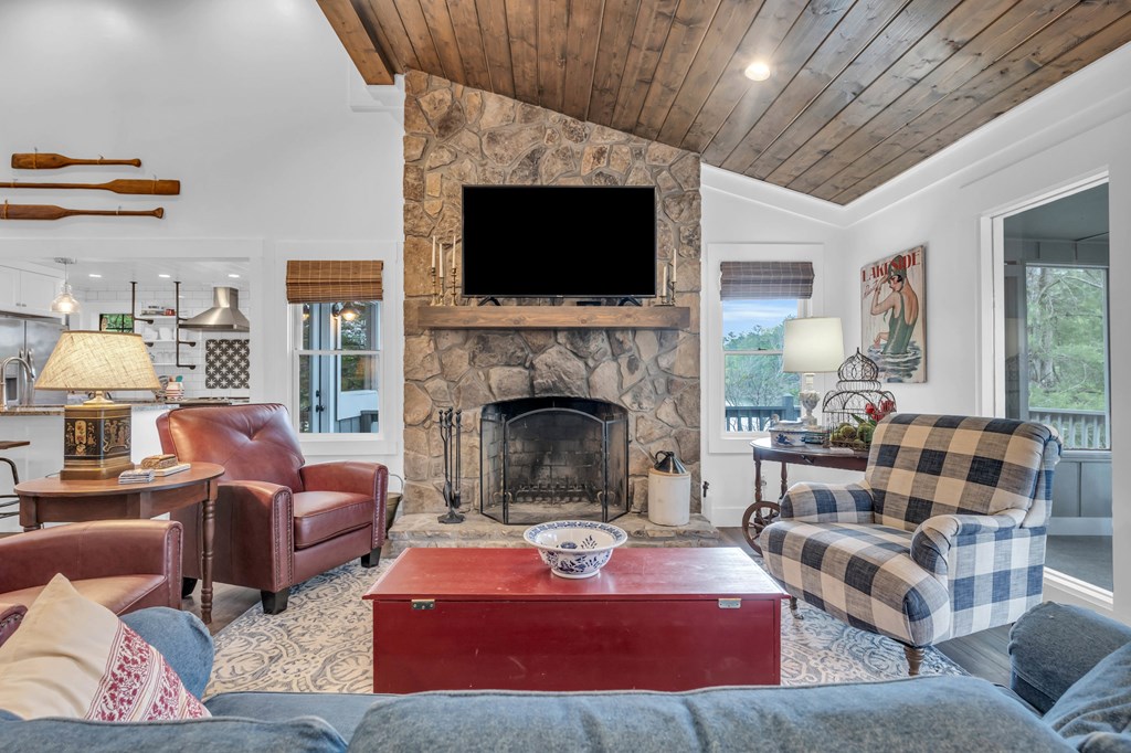 415487 Blairsville Residential