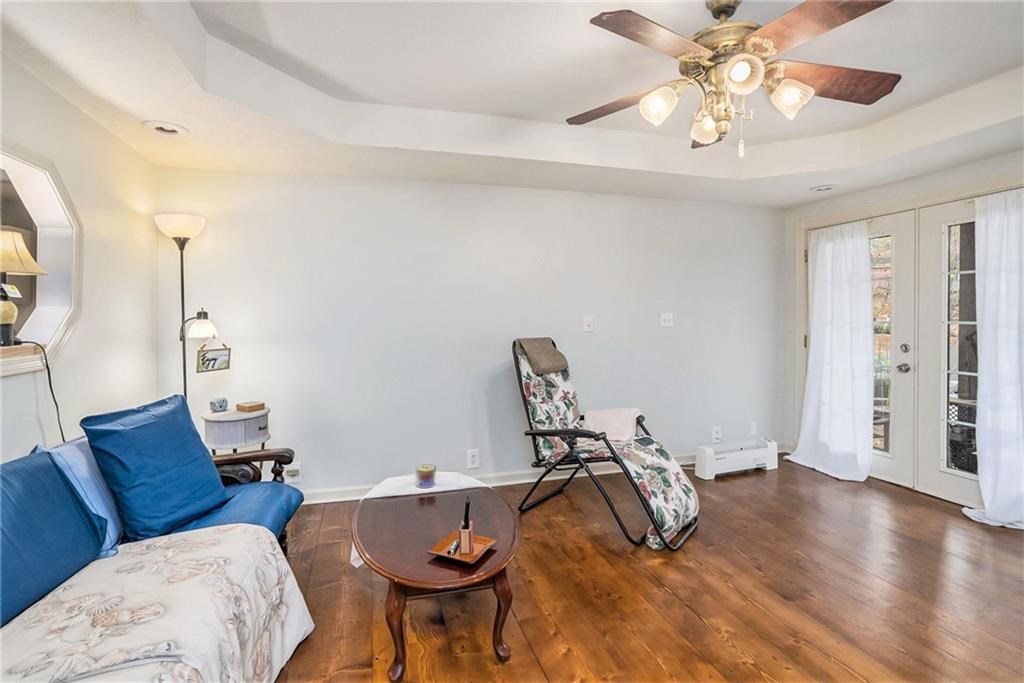 415489 Cleveland Residential