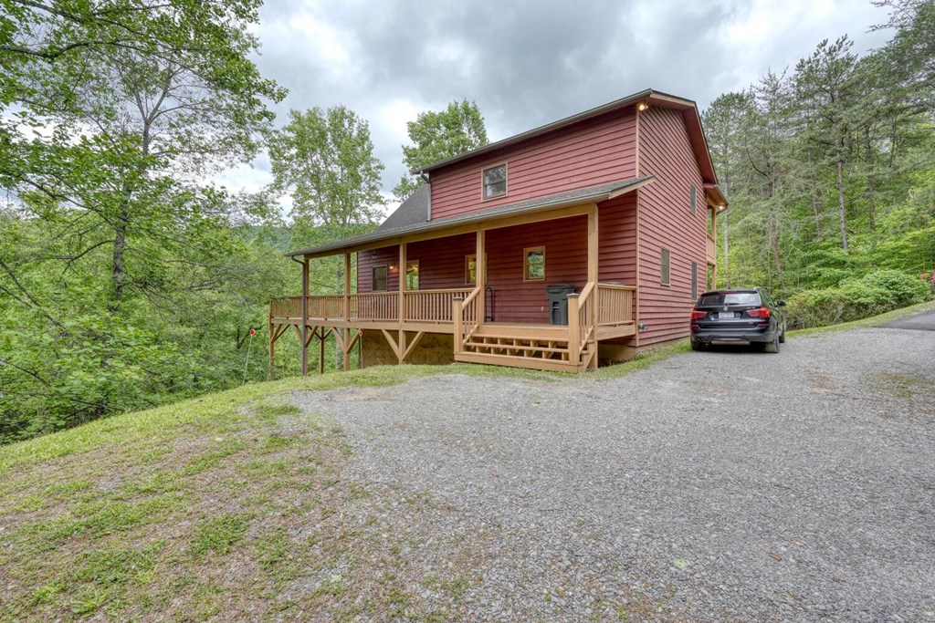 415498 Murphy Residential