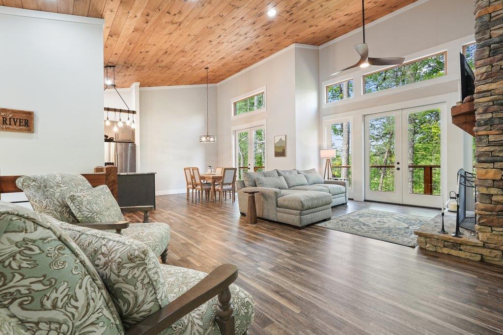 415510 Ellijay Residential