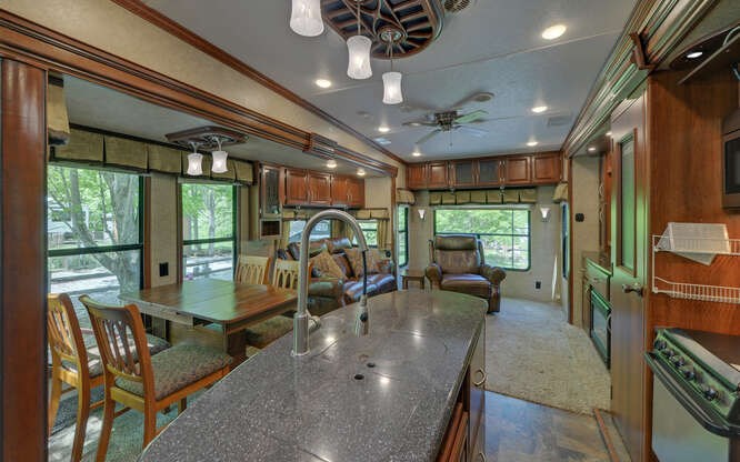 415517 Blairsville Residential
