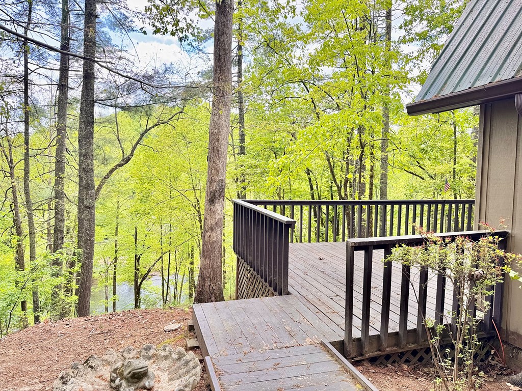 415518 Hayesville Residential