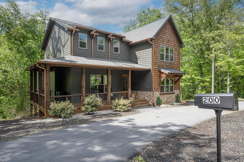 415548 Blue Ridge Residential