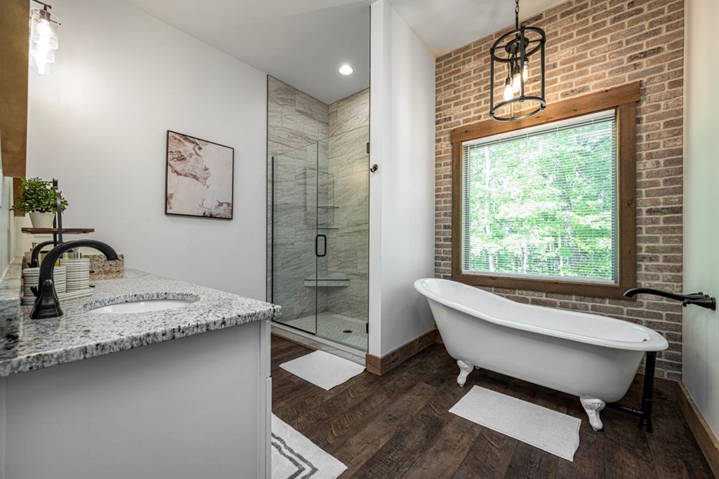 415548 Blue Ridge Residential
